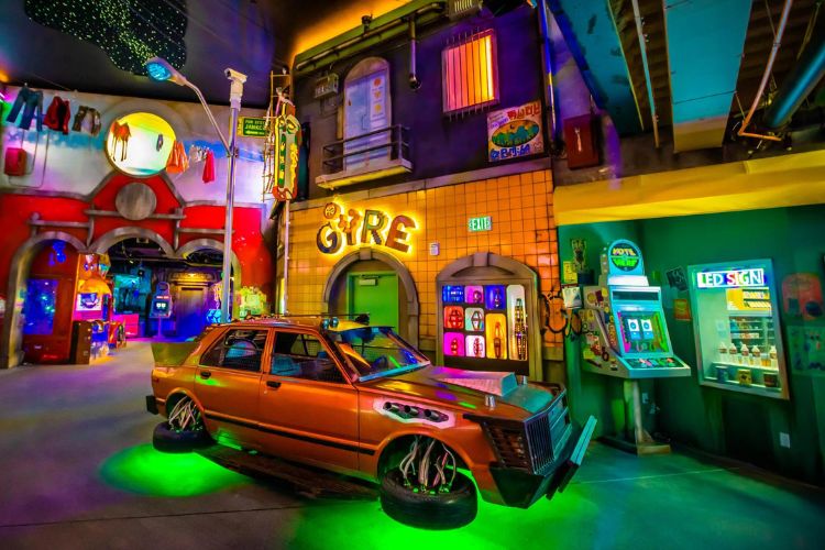 meow wolf